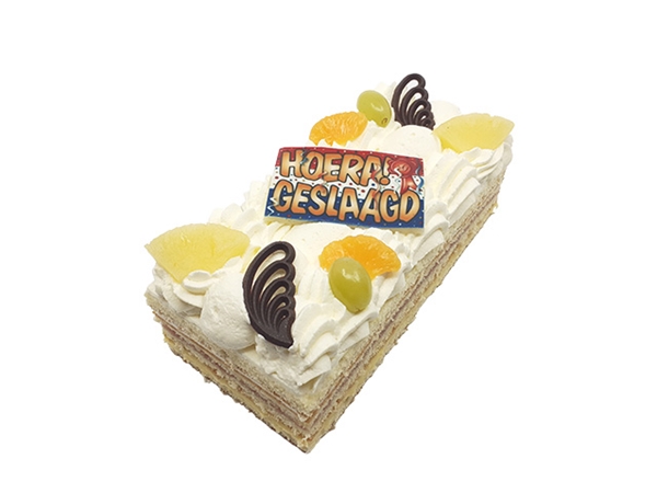 Slagroomschnitte 'geslaagd '